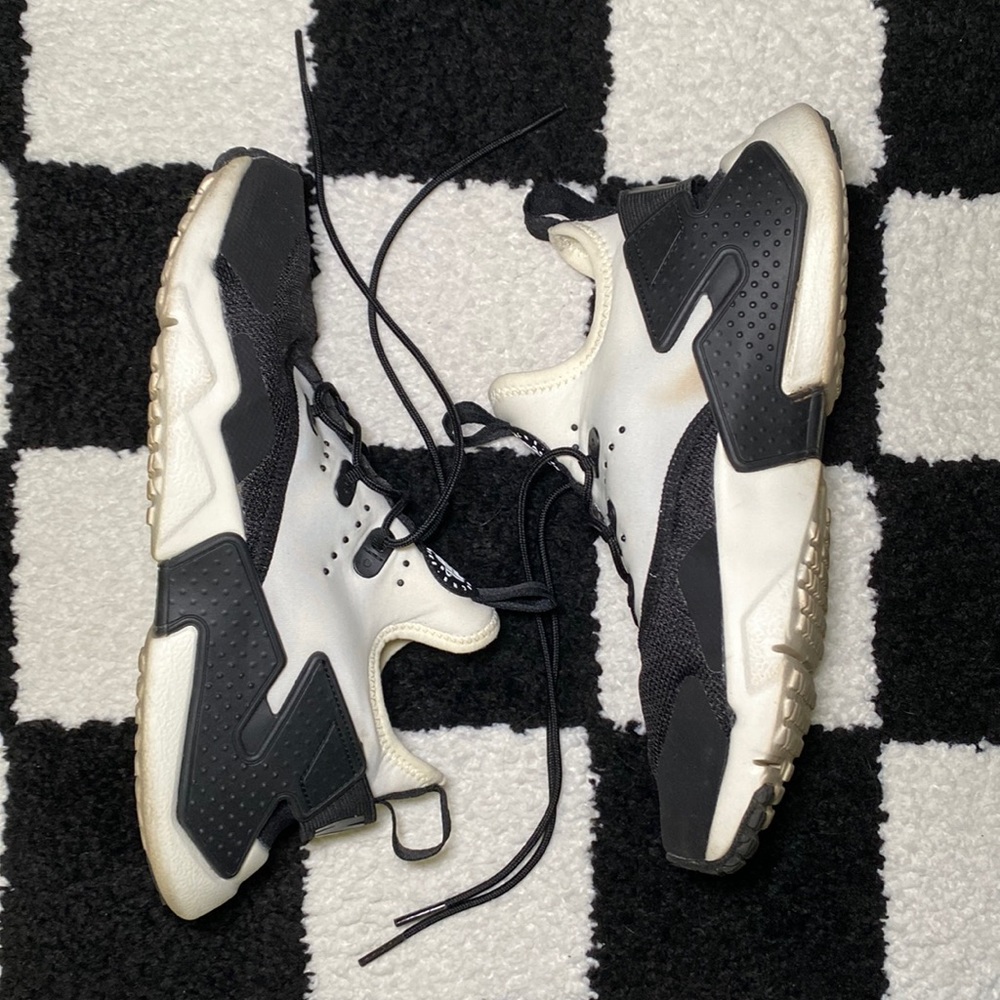 Nike Huarache shoes